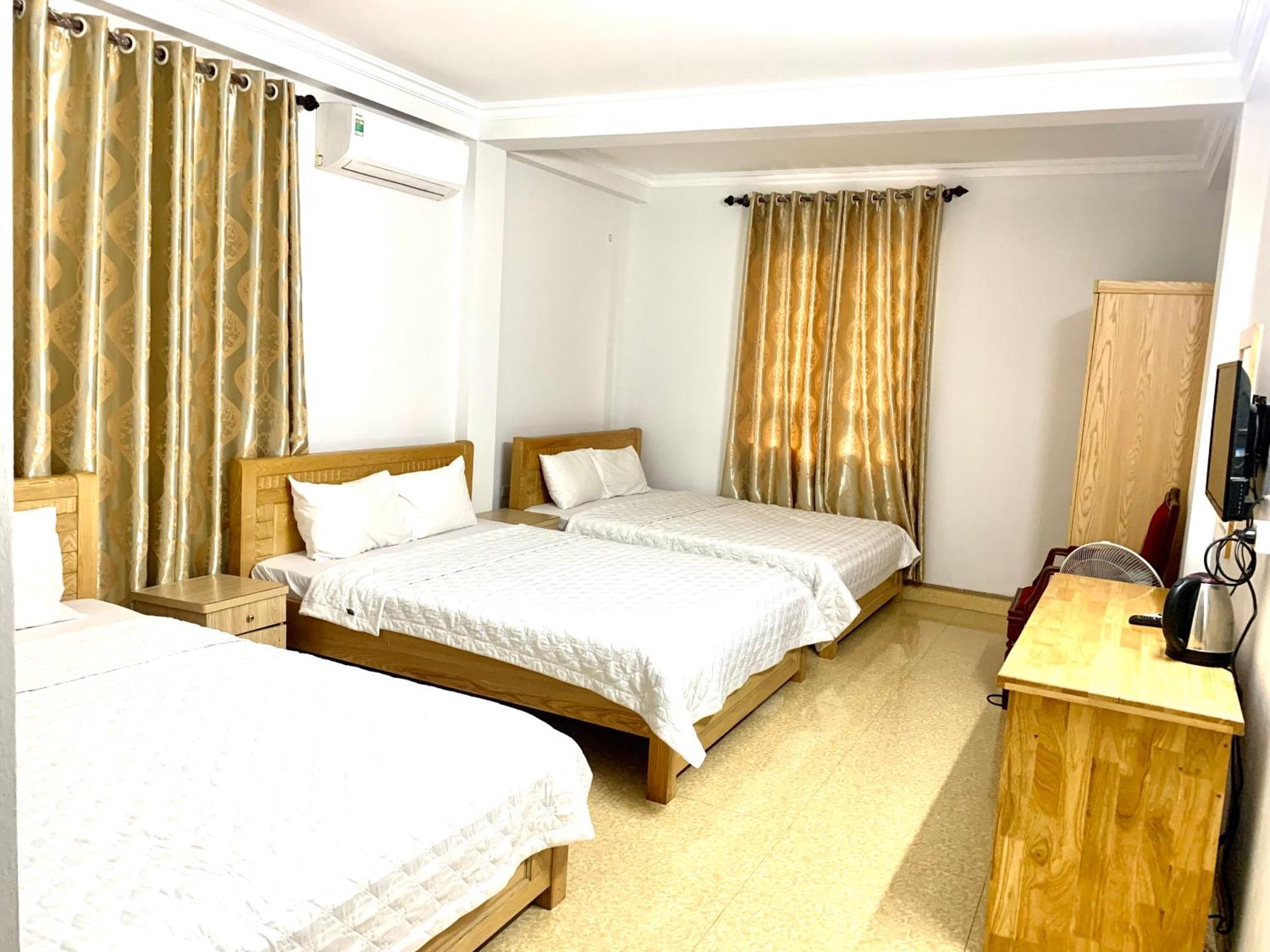 Quynh Yen Hotel Халонг Екстер'єр фото